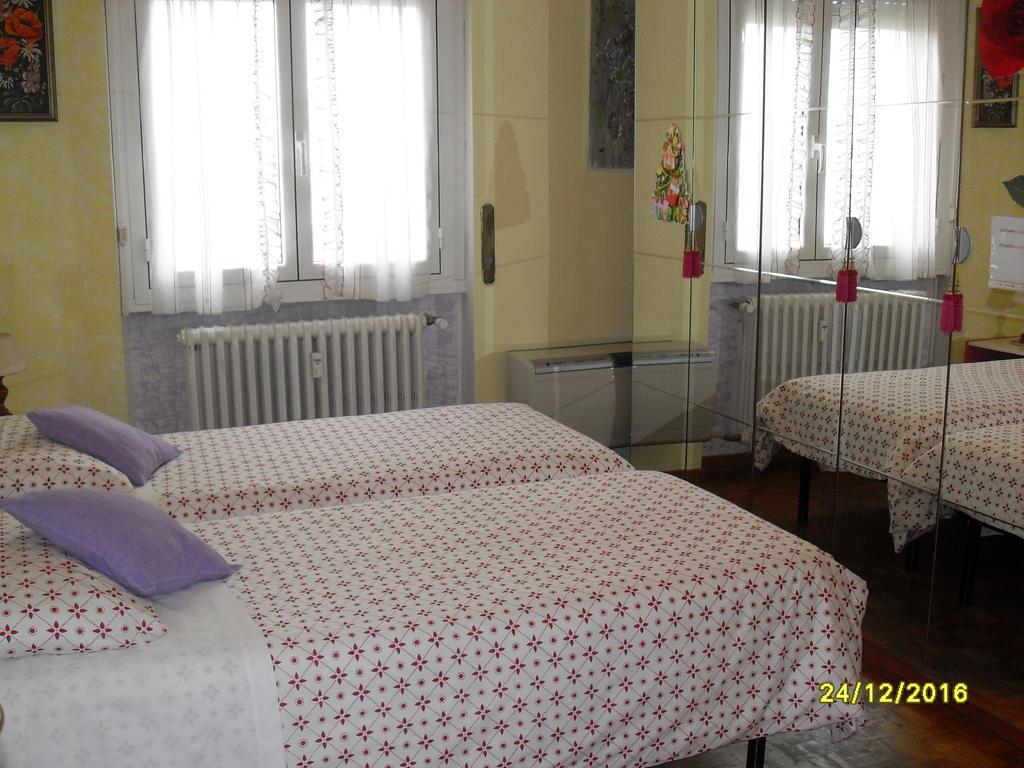 Milan House Hotel ภายนอก รูปภาพ