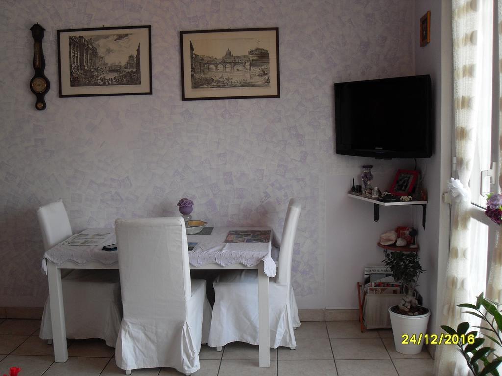 Milan House Hotel ภายนอก รูปภาพ